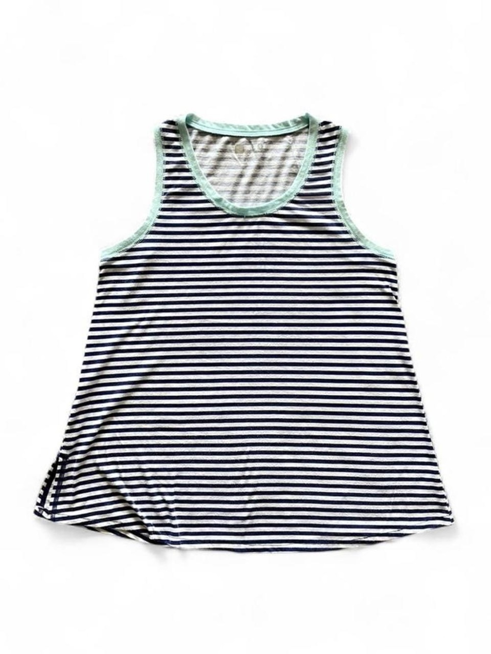 Xersion Women’s Striped Flowy Tank with Side Slit Size Small Navy White